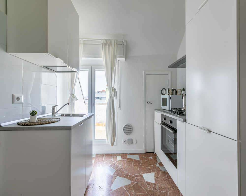 Single room Milano, 2 beds, 12.56m² — photo 19
