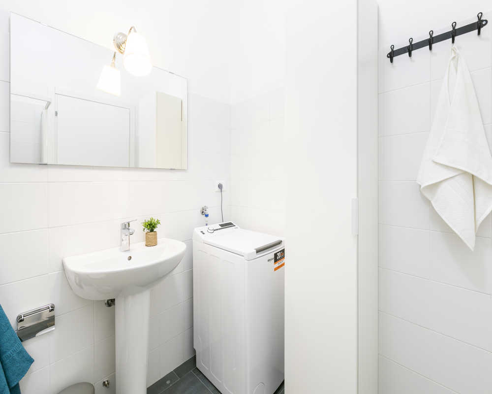 Single room Milano, 7 beds, 13.71m² — photo 27