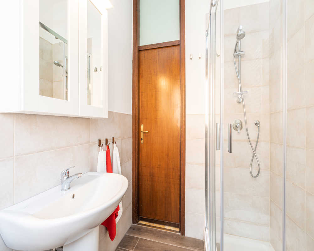 Single room Milano, 5 beds, 13.87m² — photo 24