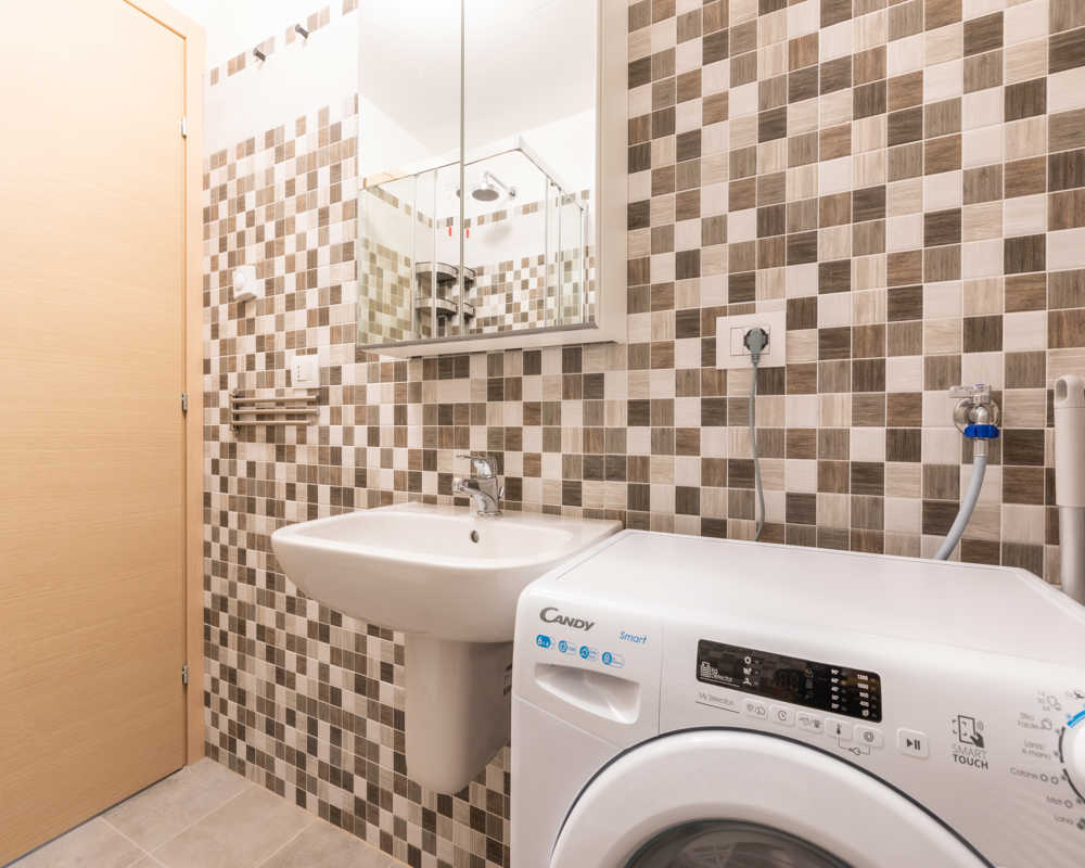 Single room Milano, 2 beds, 12.82m² — photo 32