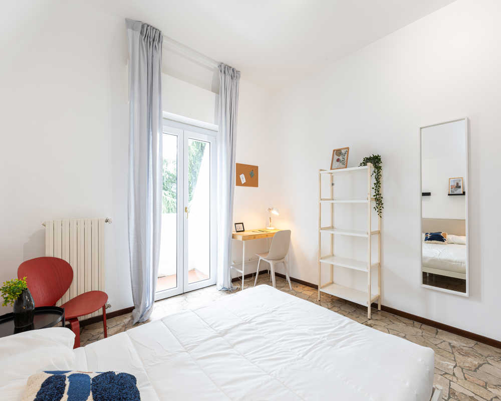 Single room Vimodrone, 4 beds, 17.47m² — photo 2