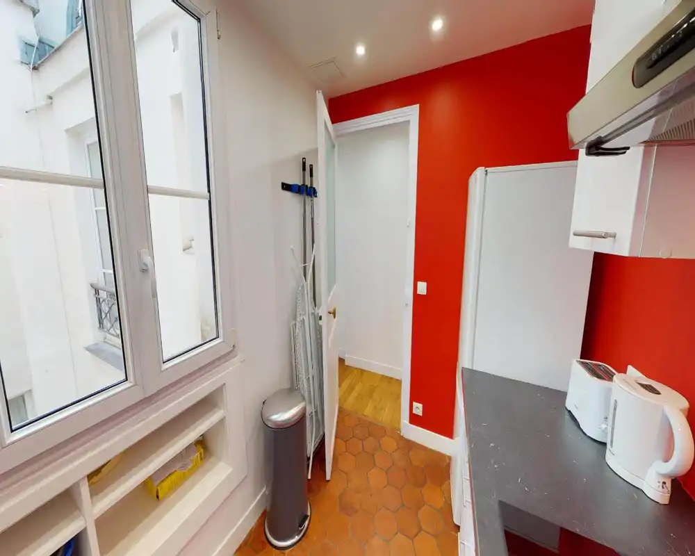 Image corrupted: heavy digital artifacts make the room content unrecognizable. Unable to determine room type or produce a useful SEO description.