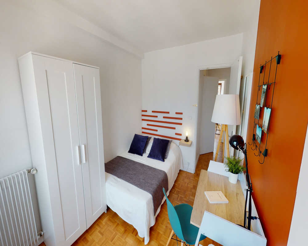Image of room 2