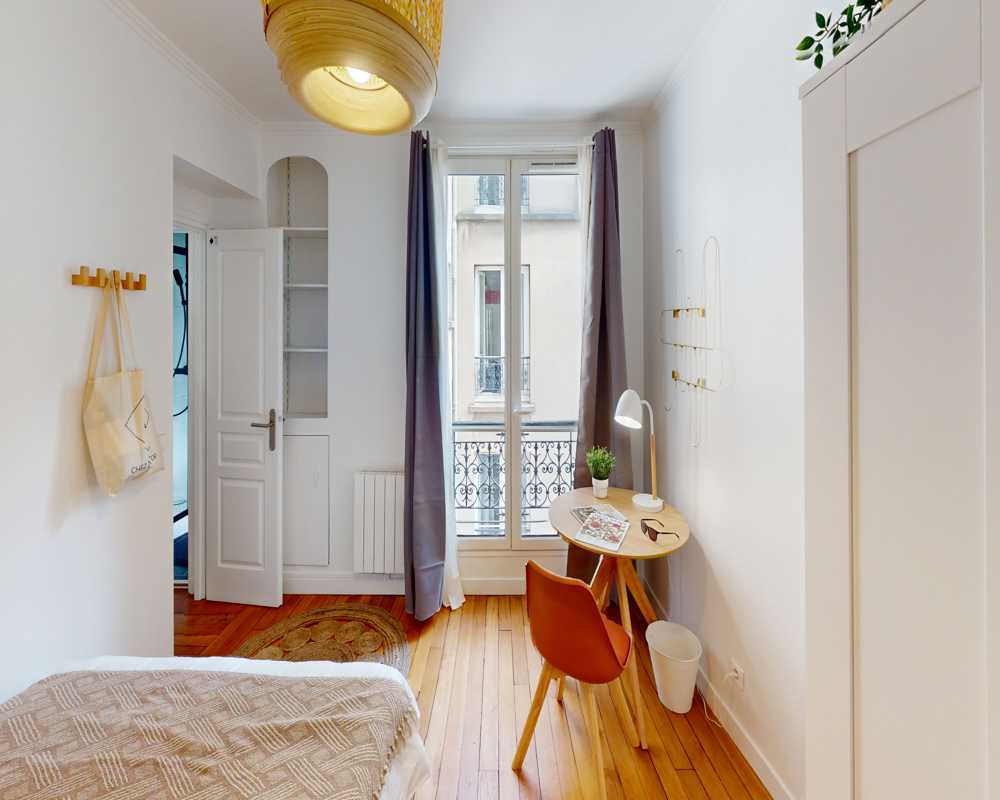 Image of room 1