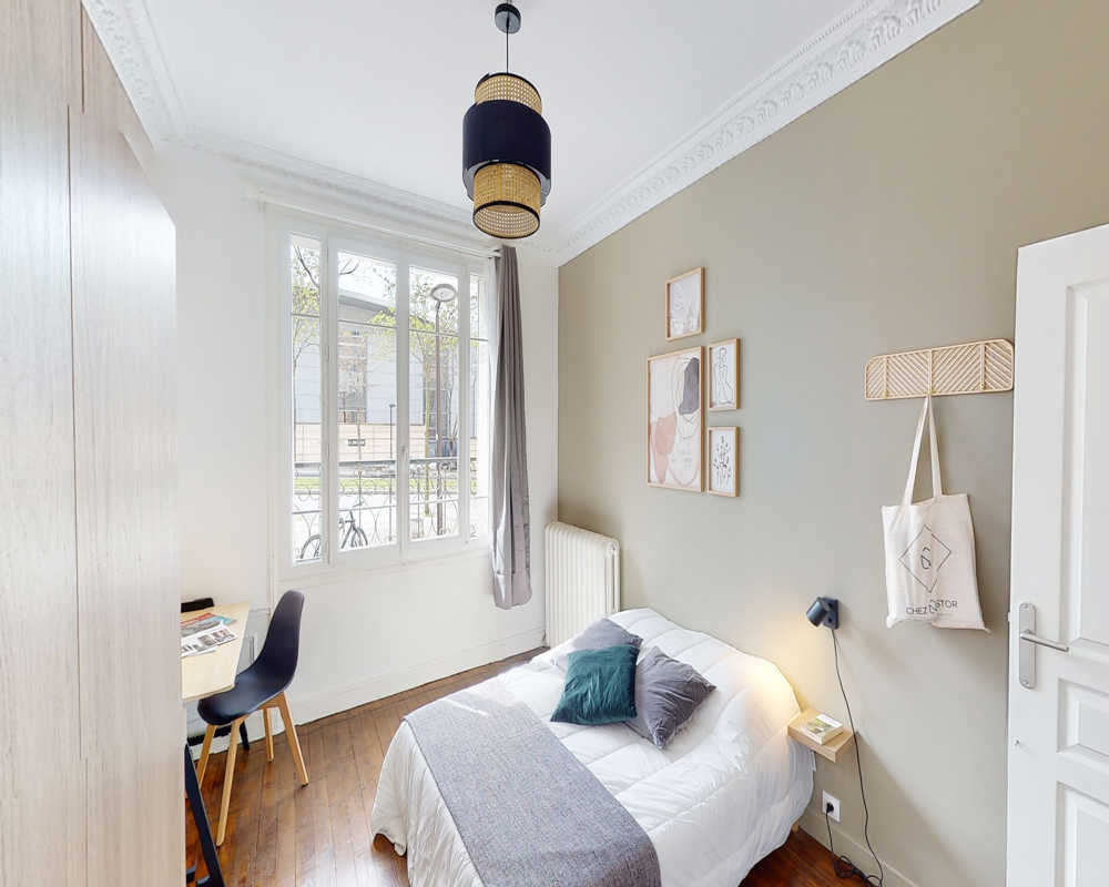 Image of room 1