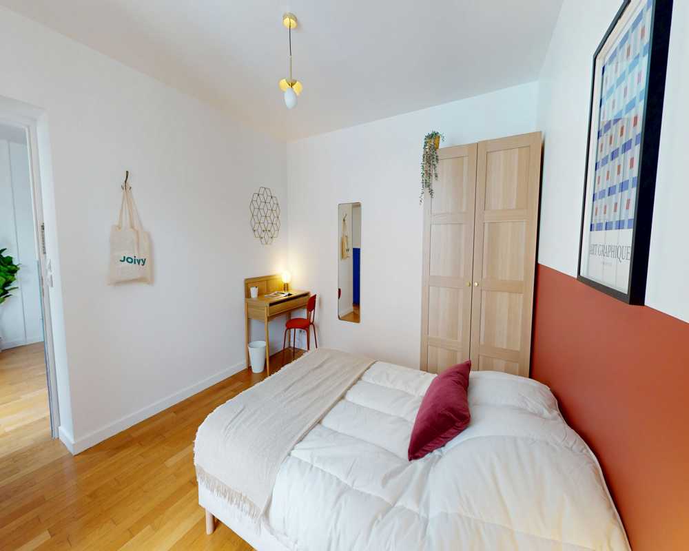 Image of room 1