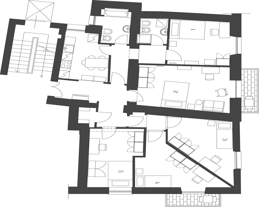 Detailed black-and-white floor plan (planimetry) of an apartment showing rooms, doors, fixtures and furniture layout.
